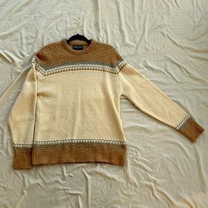 Robert Bruce sweater size large